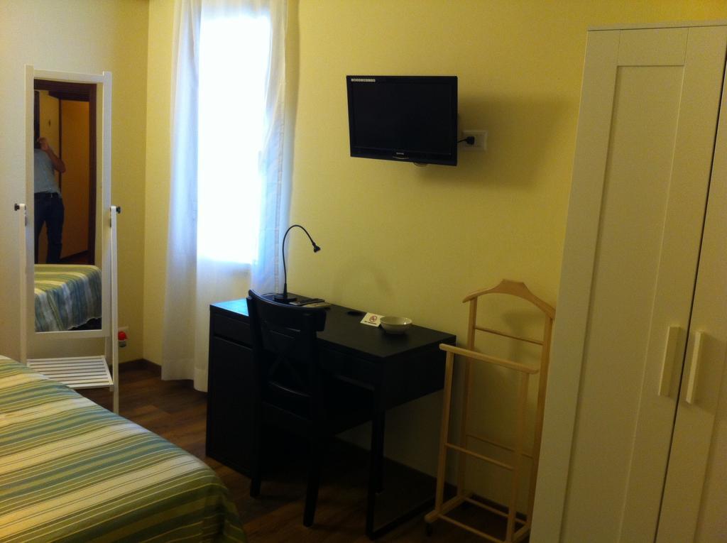 Albergo Il Cochino Montale  Екстер'єр фото