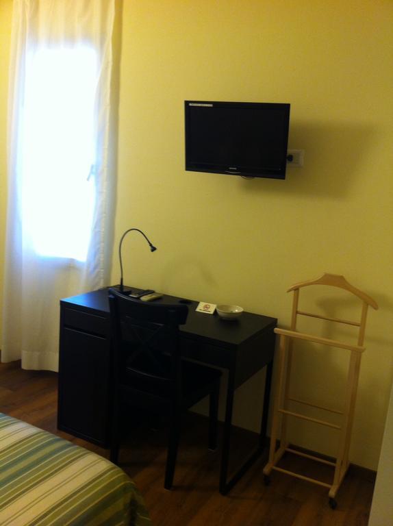 Albergo Il Cochino Montale  Екстер'єр фото