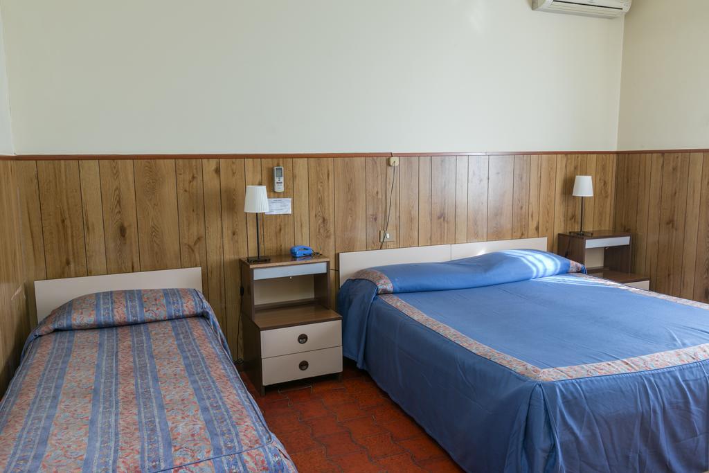 Albergo Il Cochino Montale  Екстер'єр фото