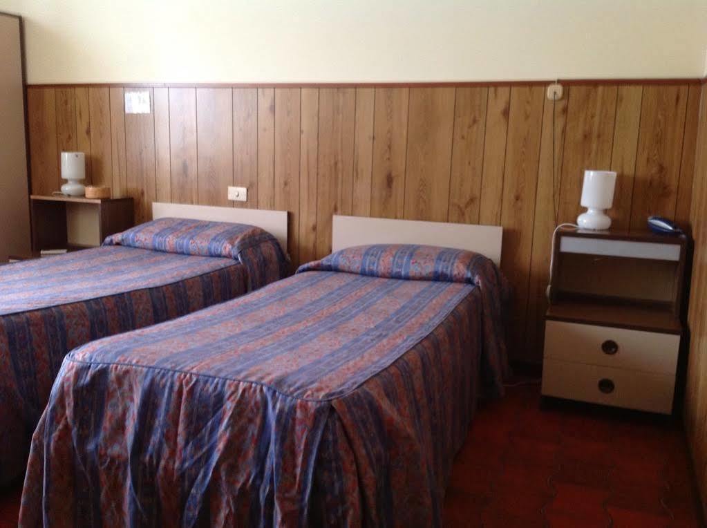 Albergo Il Cochino Montale  Екстер'єр фото